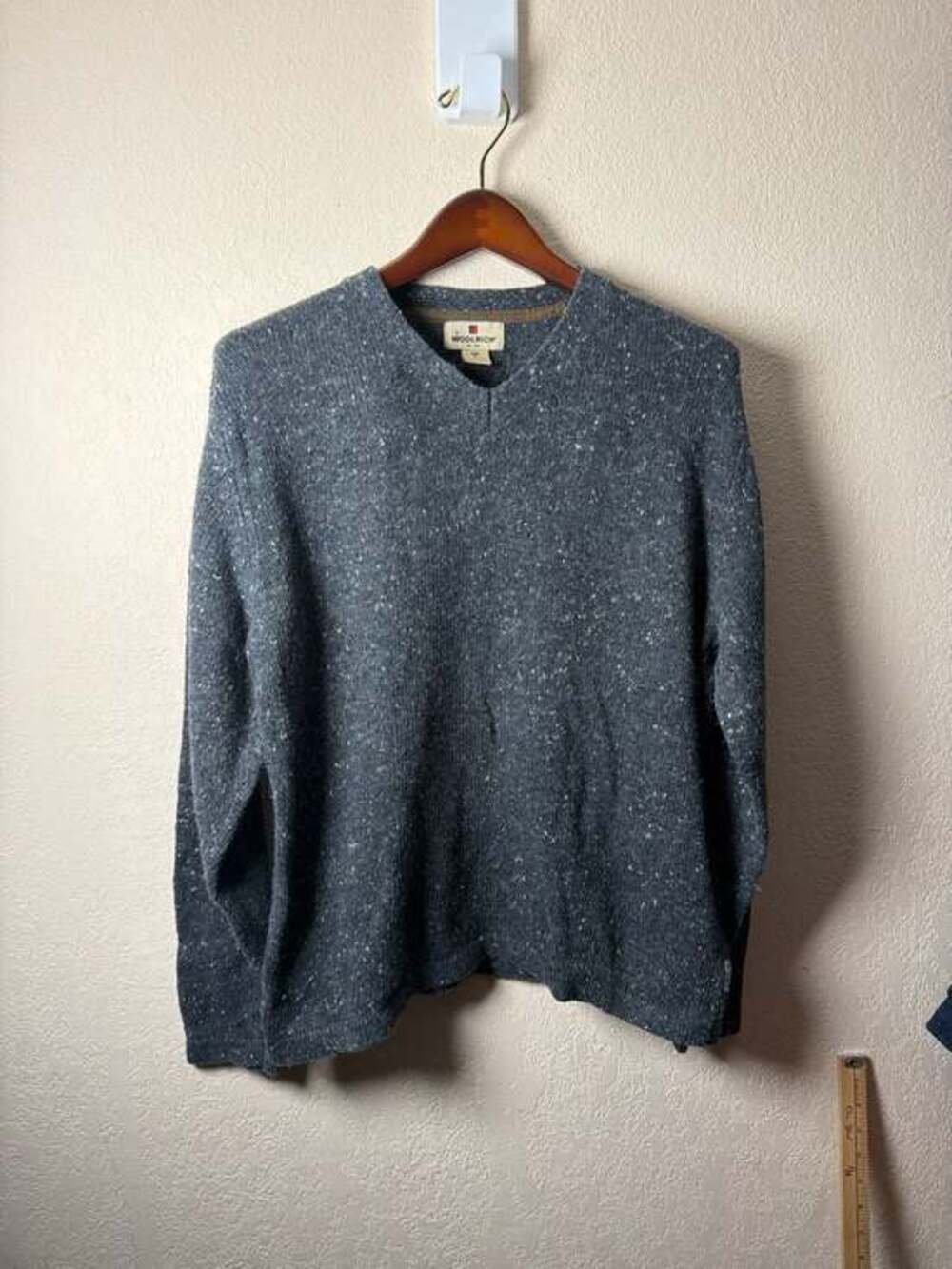 Woolrich Men's V-Neck‎ Onyx Heather Speckled Knit Wool Blend Sweater
